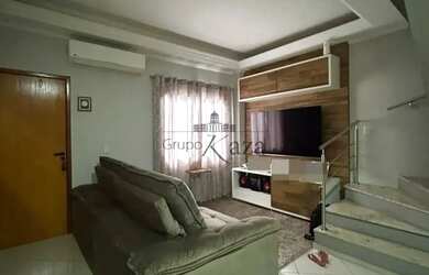 Imagem: A casa em condomínio possui 2 Dormitórios, 2 Banheiros, 2