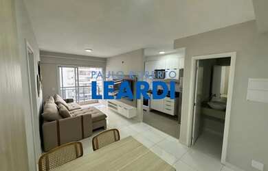 Imagem: O apartamento possui 1 Dormitório, 1 Banheiro, 1 Vaga na garagem