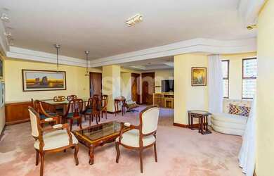 Imagem: O apartamento possui 2 Dormitórios, 4 Banheiros, 2 Vagas na