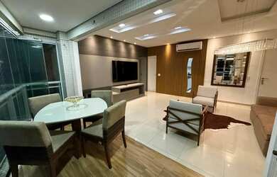 Imagem: O apartamento possui 3 Dormitórios, 3 Banheiros, 2 Vagas na