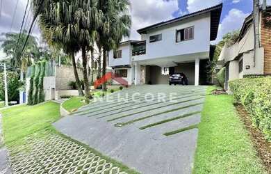 Imagem: A casa em condomínio possui 5 Dormitórios, 5 Banheiros, 5