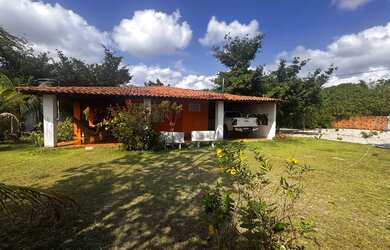 Imagem: A chácara possui 3.888m² de Área e está localizado em Forquilha