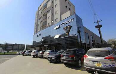 Imagem: O apartamento possui 1 Dormitório, 1 Banheiro, 1 Vaga na garagem