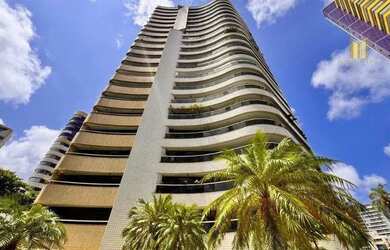 Imagem: O apartamento possui 4 Dormitórios, 4 Banheiros, 4 Vagas na