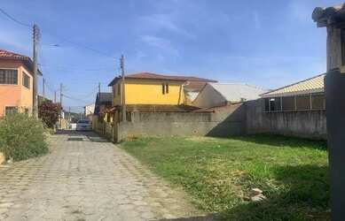 Imagem: O terreno possui 142m² de Área e está localizado em Fluminense