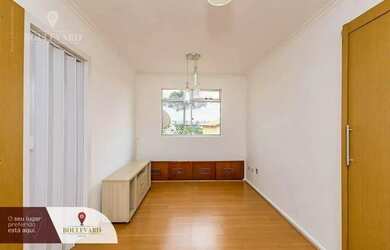 Imagem: O apartamento possui 2 Dormitórios, 1 Banheiro, 1 Vaga na garagem