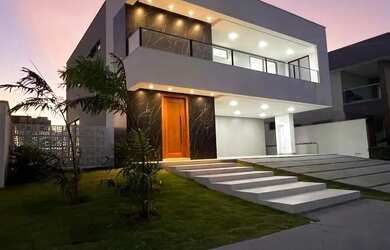 Imagem: A casa em condomínio possui 5 Dormitórios, 5 Banheiros, 4