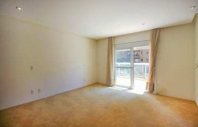 Imagem 16: Panamby, Alto padrão. Piscina, Churrasqueira, Ar-condicionadoeLareira