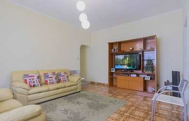 Imagem: O apartamento possui 4 Dormitórios, 3 Banheiros, 5 Vagas na