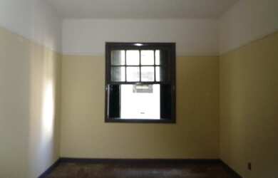 Imagem: O depósito possui 1 Vaga na garagem, 75m² de Área e está