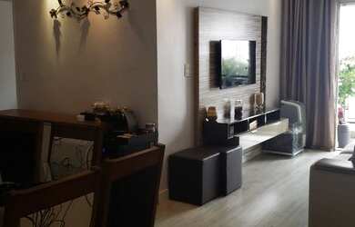 Imagem: O apartamento possui 2 Dormitórios, 1 Banheiro, 1 Vaga na garagem