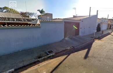 Imagem: A casa possui 1 Dormitório, 1 Banheiro, 963m² de Área e