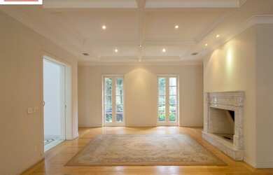 Imagem 2: MANSAO NO JARDIM GUEDALA - VENDA Casa em ponto estratégico do bairro,...