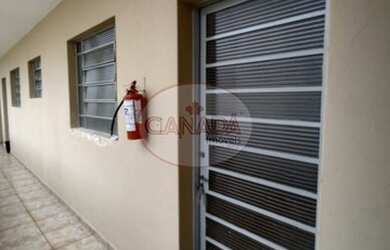 Imagem: O apartamento possui 2 Dormitórios, 1 Banheiro e 60m² de Área