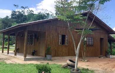 Imagem 15: FAZENDA DE ALTO PADRÃO. Piscinae840.000m² de Área