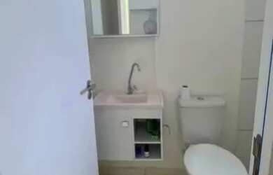 Imagem: A casa em condomínio possui 2 Dormitórios, 1 Banheiro, 2 Vagas