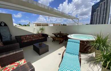 Imagem 3: Cobertura Duplex a venda no In Mare Bali 115 metros 100 mobiliada Vista...