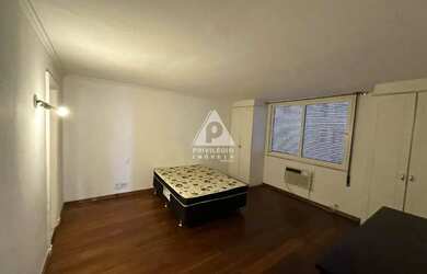 Imagem 14: 4 quartos no posto 2. 330m² de Área, 1 Vaga na garageme4 Dormitórios