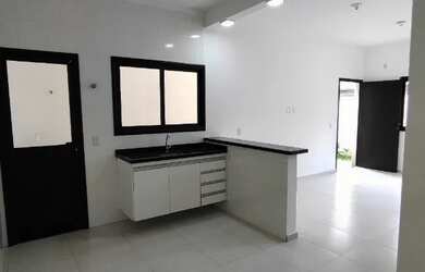 Imagem: A casa em condomínio possui 2 Dormitórios, 3 Banheiros, 2