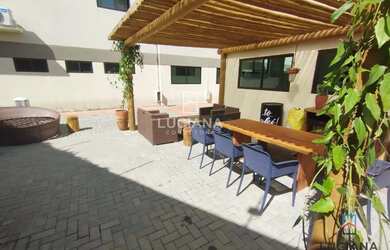 Imagem: A casa possui 3 Dormitórios, 1 Banheiro, 1 Vaga na garagem