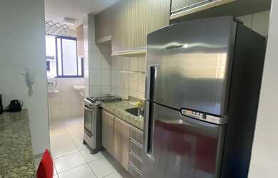 Imagem: O apartamento possui 1 Dormitório, 1 Banheiro, 1 Vaga na garagem