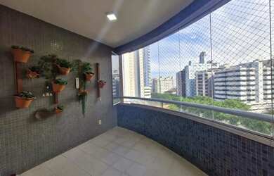 Imagem: O apartamento possui 4 Dormitórios, 5 Banheiros, 2 Vagas na