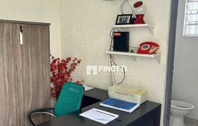 Imagem: O terreno possui 216m² de Área e está localizado em Vila