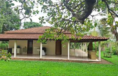 Imagem: A chácara possui 2.180m² de Área e está localizado em Jardins