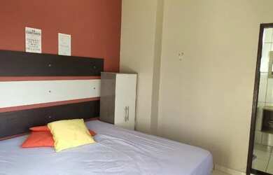 Imagem: A pousada chalé possui 4 Dormitórios, Acomodam 15 pessoas