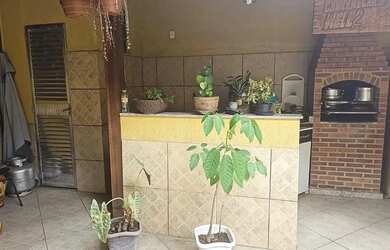 Imagem 7: D13-Paraiso,SG-Casa ampla 3qtsc/1ste,gar,2coz,quintal c/qto,piscina,churrasqueira,Ac.Finan