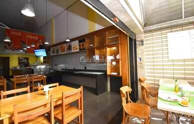 Imagem: O depósito possui 1 Vaga na garagem e 108m² de Área e está