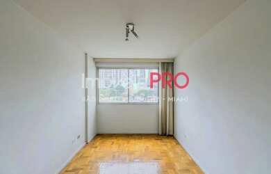 Imagem 2: Amplo apto na Vila Mariana com 51m² com 1 vaga e excelente Localização