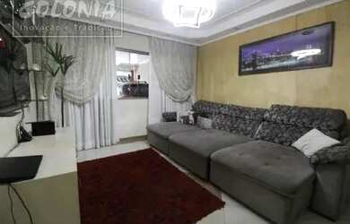 Imagem: A casa possui 3 Dormitórios, 5 Banheiros, 2 Vagas na garagem