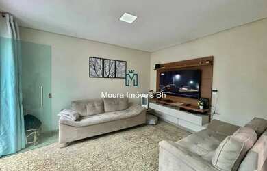 Imagem: A casa possui 2 Dormitórios, 2 Banheiros, 1 Vaga na garagem