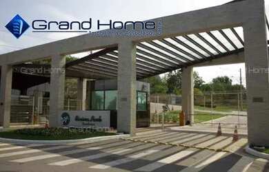 Imagem: O terreno possui 600m² de Área e está localizado em Santa