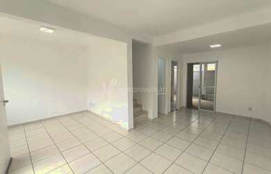 Imagem: A casa em condomínio possui 3 Dormitórios, 3 Banheiros, 2