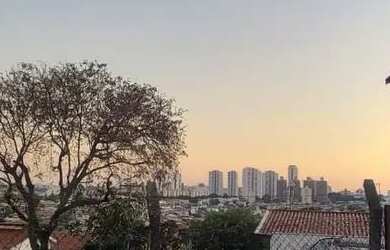 Imagem: O terreno possui 330m² de Área e está localizado em Vila