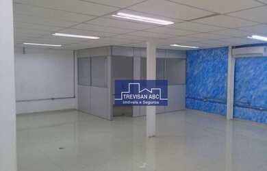 Imagem 3: Galpão à venda na Vila Conceição/Diadema 04 Wc, Vestiário, 03 Vagas