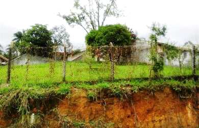 Imagem: O terreno possui 410m² de Área e está localizado em Jardim