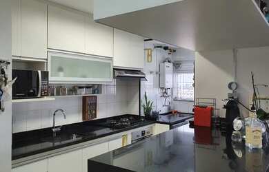 Imagem: O apartamento possui 2 Dormitórios, 2 Banheiros, 2 Vagas na