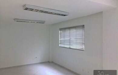 Imagem: O depósito possui 130m² de Área e está localizado em Jardim