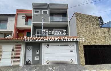 Imagem 1: Sobrado Novo Jardim Brasília (Zona Leste) 3 suítes, 5 vagas, 250 m2