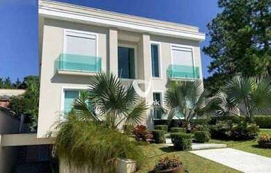 Imagem: A casa em condomínio possui 4 Dormitórios, 5 Banheiros, 5