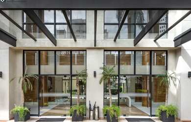 Imagem: O apartamento possui 4 Dormitórios, 4 Banheiros, 5 Vagas na