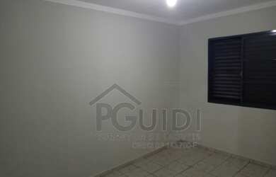 Imagem: O apartamento possui 3 Dormitórios, 1 Banheiro, 1 Vaga na garagem