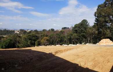 Imagem: O terreno possui 140m² de Área e Imóvel novo e está localizado