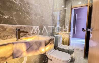 Imagem 3: Casa de condomínio para venda possui 215 metros quadrados com 4 quartos