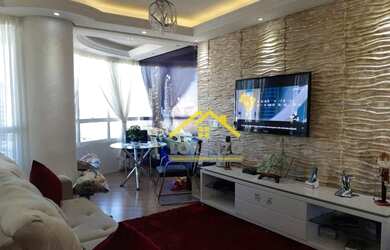 Imagem: O apartamento possui 2 Dormitórios, 1 Banheiro, 2 Vagas na