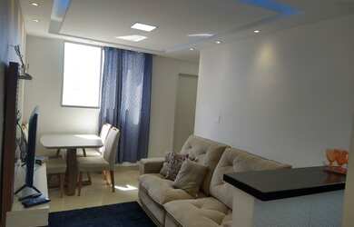 Imagem: O apartamento possui 2 Dormitórios, 1 Banheiro, 1 Vaga na garagem