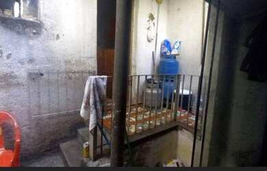 Imagem: A casa possui 2 Dormitórios, 2 Banheiros, 1 Vaga na garagem